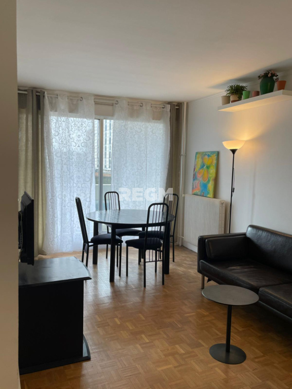 Vente Appartement 37m² 2 Pièces à Courbevoie (92400) - Real Estate Global Market