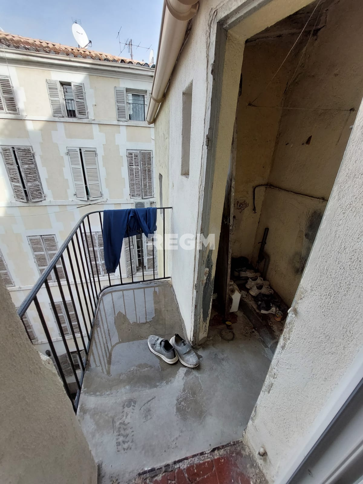 Vente Appartement 41m² 3 Pièces à Marseille (13001) - Real Estate Global Market