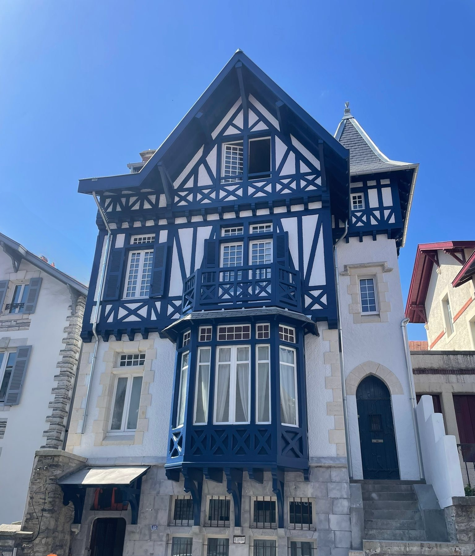BIARRITZ Centre-Ville . STUDIO 22m2 entièrement refait à neuf