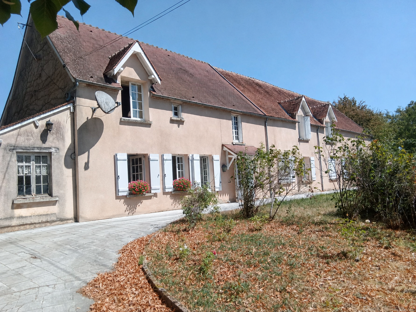 Longère de charme au calme absolu idéale pour une famille ou un projet de gîte